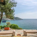 Tosca 4* Palaiontsiflikion