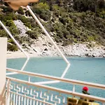 Tosca 4* Palaiontsiflikion