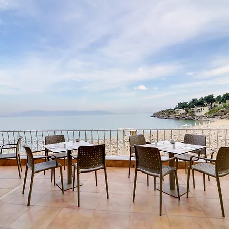 Tosca 4* PalaiónTsiflíkion