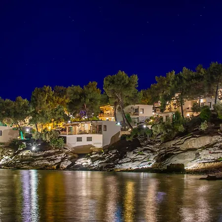 Tosca Otel PalaiónTsiflíkion