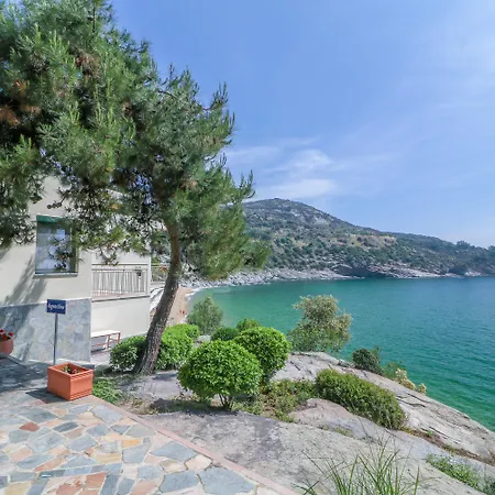 Tosca PalaiónTsiflíkion