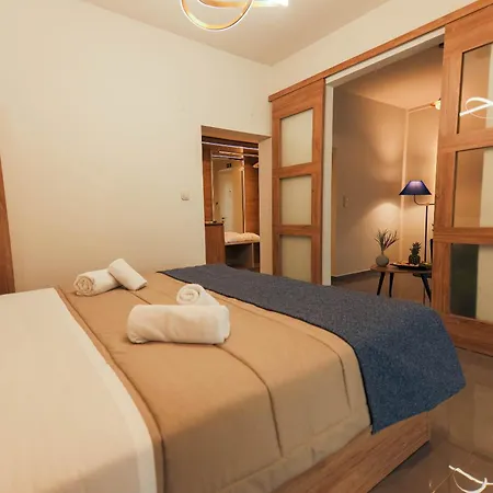 Tosca Hotel PalaiónTsiflíkion