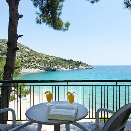 Tosca 4*