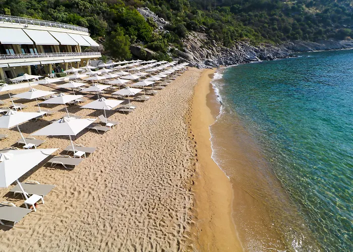 Tosca 4* PalaiónTsiflíkion