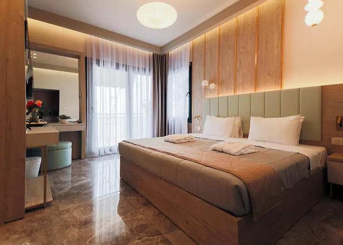 Tosca 4* PalaiónTsiflíkion